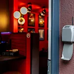 Cinema Prive Tv 85 Pouces - Wifi - Clim - Gare 2 Minutes 度假居