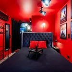 度假居 Cinema Prive Tv 85 Pouces - Wifi - Clim - Gare 2 Minutes