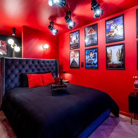 Cinema Prive Tv 85 Pouces - Wifi - Clim - Gare 2 Minutes * Drusenheim