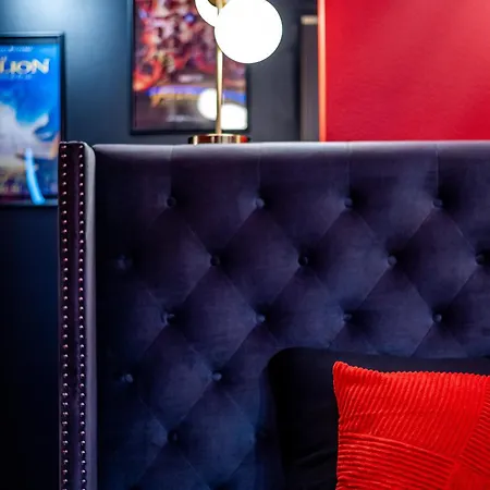 Cinema Prive Tv 85 Pouces - Wifi - Clim - Gare 2 Minutes Drusenheim