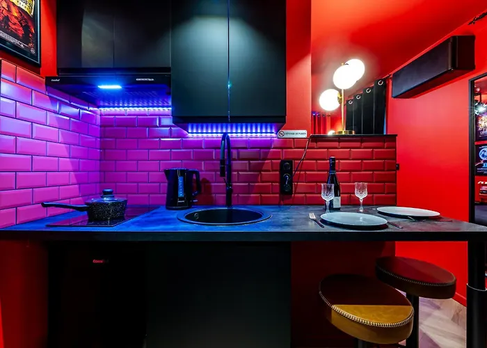 Cinema Prive Tv 85 Pouces - Wifi - Clim - Gare 2 Minutes Tatil Evi Drusenheim