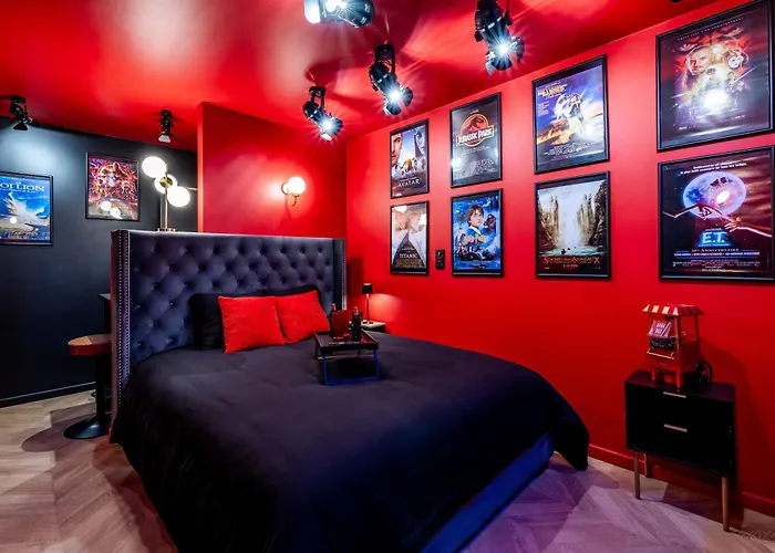 Cinema Prive Tv 85 Pouces - Wifi - Clim - Gare 2 Minutes * Drusenheim