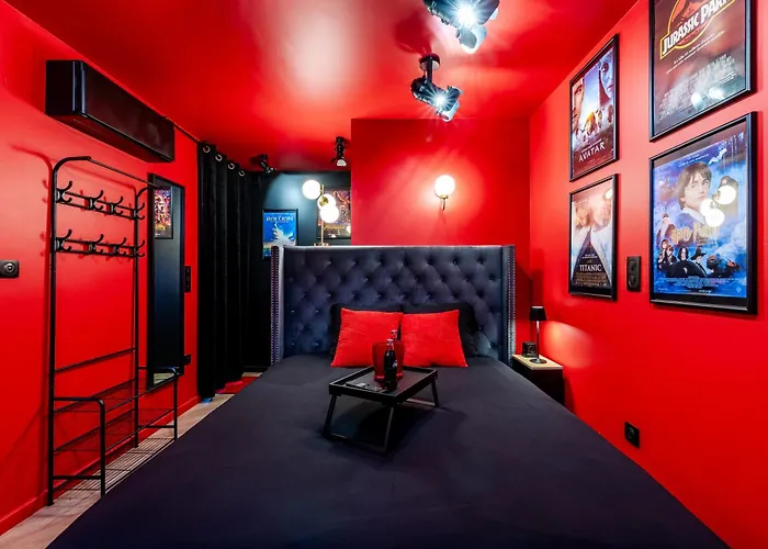 Tatil Evi Cinema Prive Tv 85 Pouces - Wifi - Clim - Gare 2 Minutes